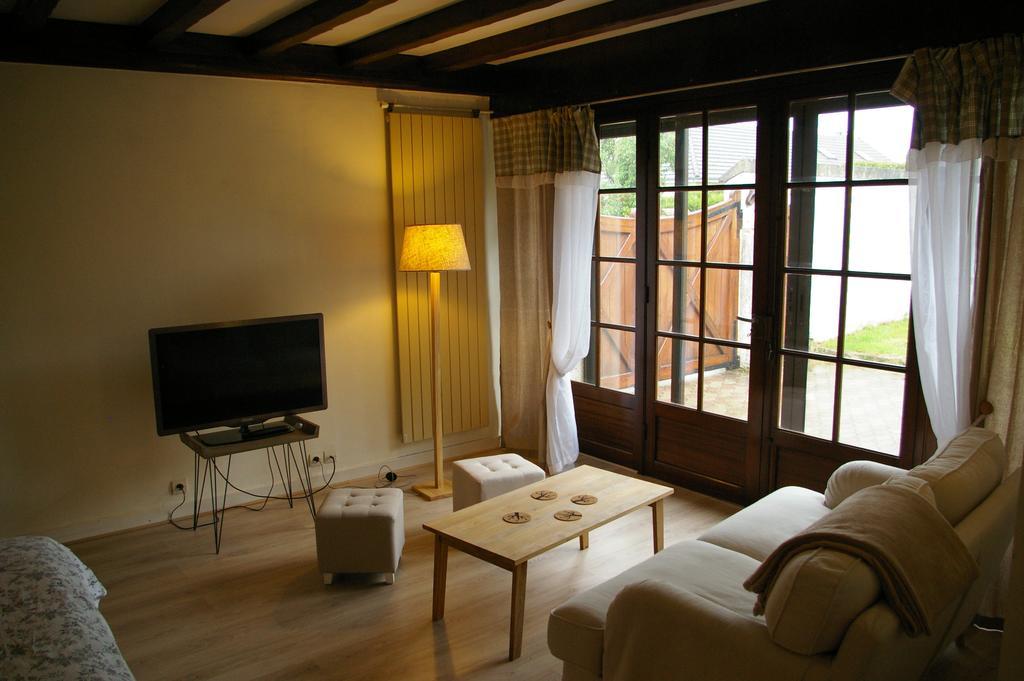 Juniper House Apartamento Vulaines-sur-Seine Exterior foto